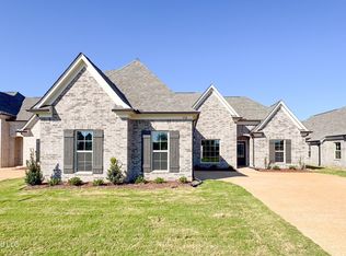 1716 Ryker Rd, Southaven, MS 38672