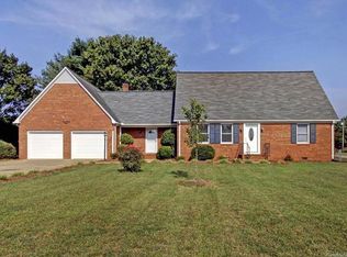 143 Dellinger Dr, Statesville, NC 28625