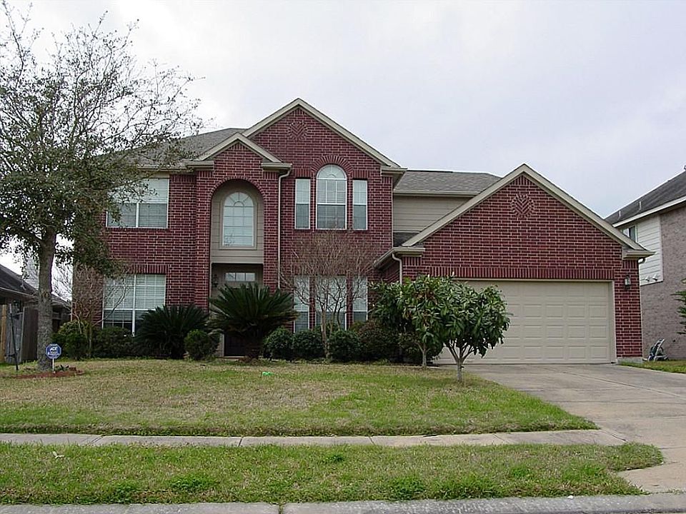 1st image of 2315 Meadow Briar Dr