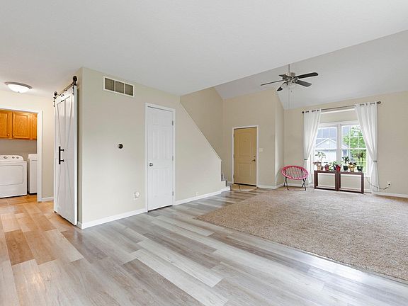 4th image of 1447 E Bridget Ln