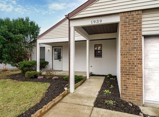 1939 Coghill Dr, Columbus, OH 43229