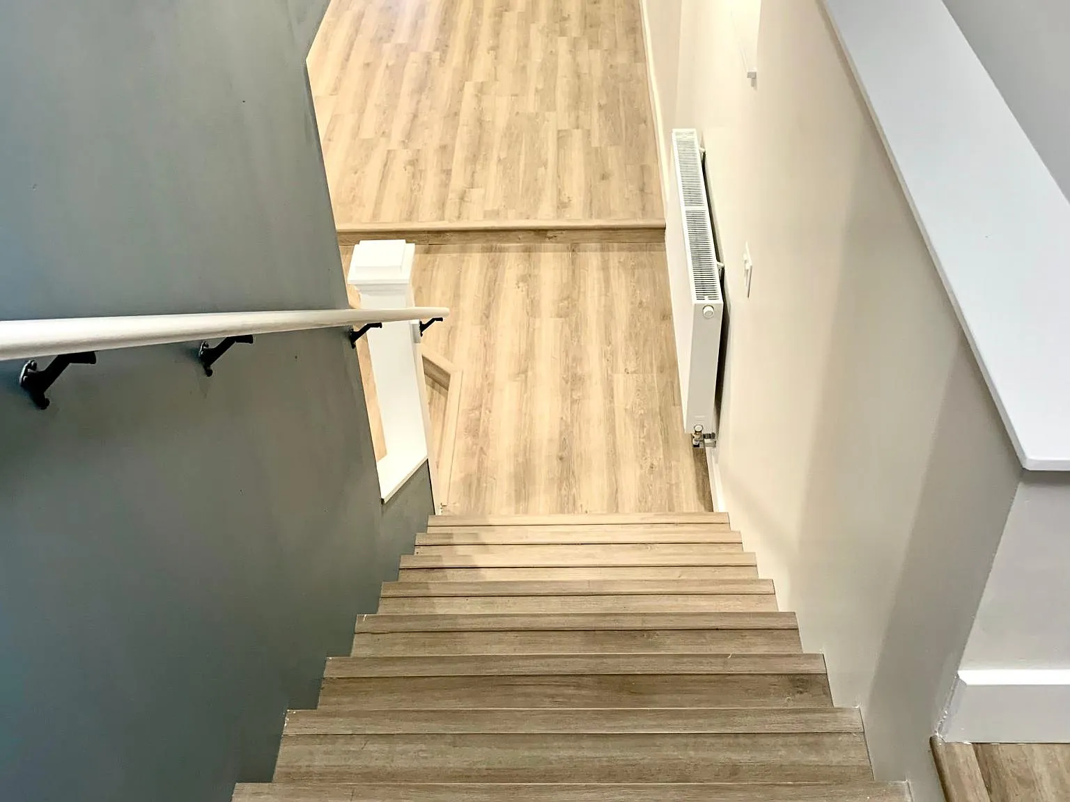 639 S Loomis Ave — Photo 4