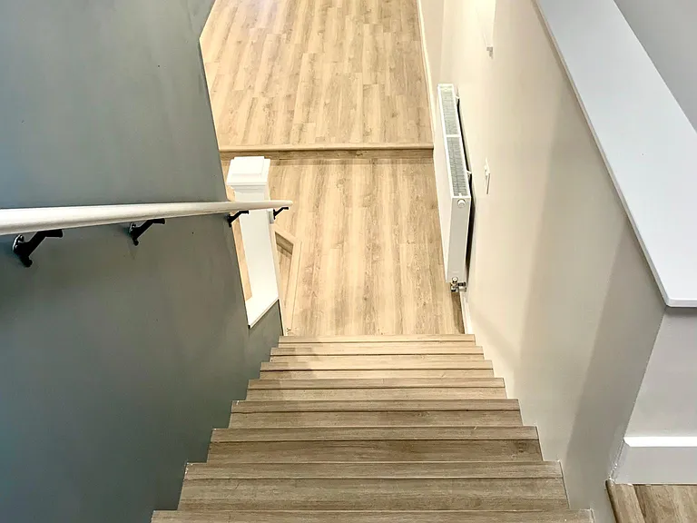 639 S Loomis Ave #1/2 — Photo 3