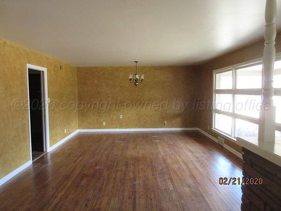 3rd image of 2111 Charles St