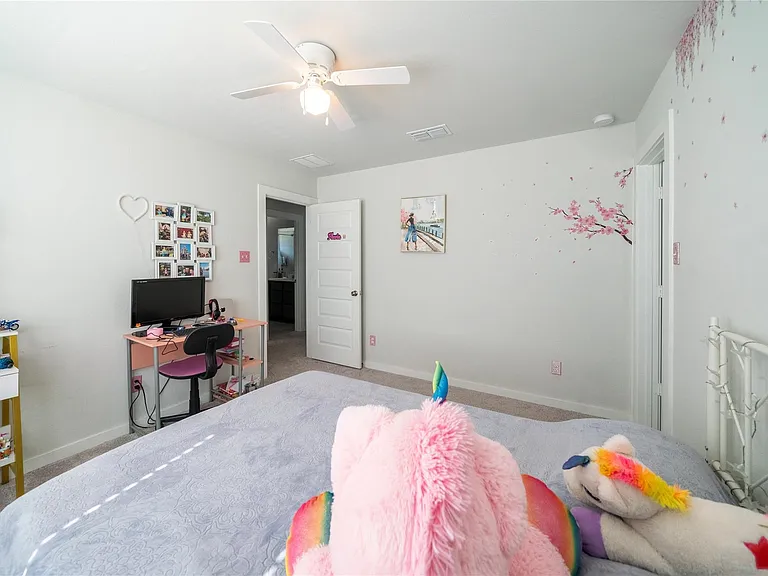 21802 Blue Daisy Ct — Photo 34