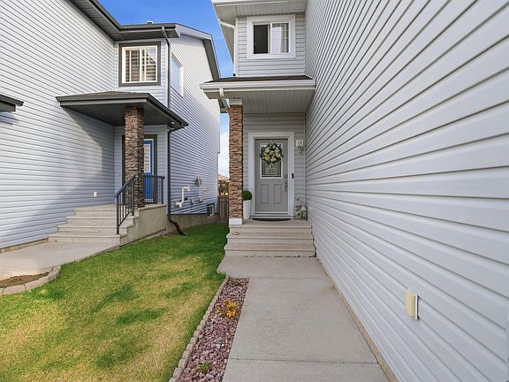 3rd image of 1453 Hays Way NW