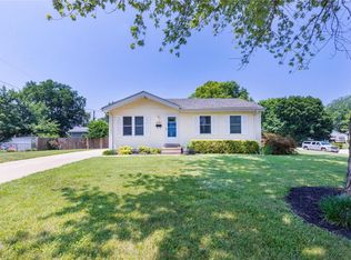 2591 Monica Dr, Maryland Heights, MO