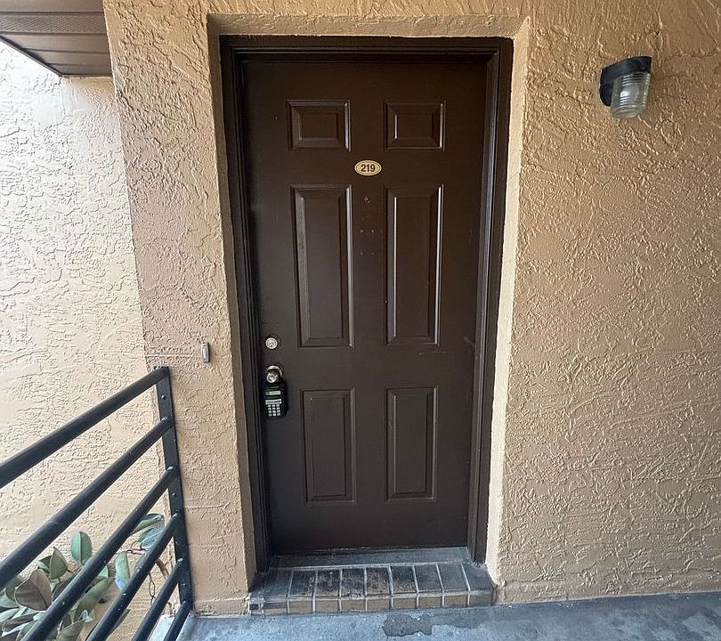 1st image of 5232 Via Hacienda Cir APT 219