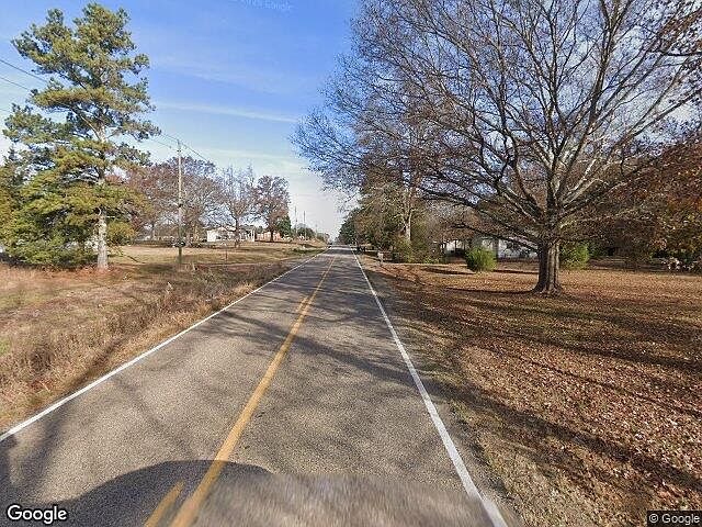 Exterior Neighborhood (street photo)