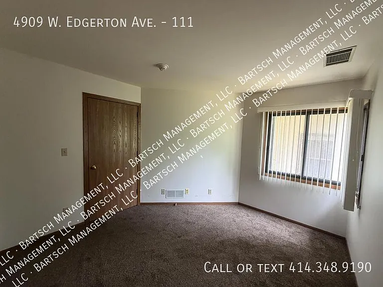 4909 W Edgerton Ave #111 — Photo 10