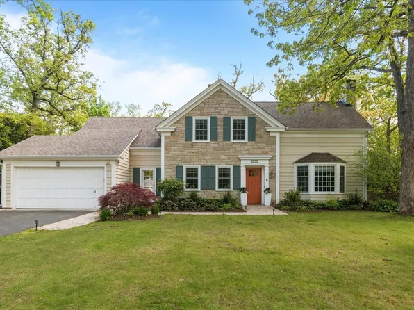 409 Crescent Dr, Lake Bluff, IL 60044