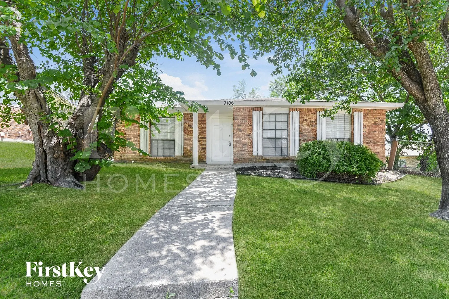 3106 Overglen Dr photo 1