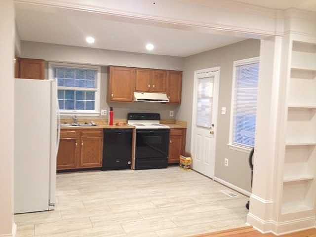 2nd image of 9144 Silchester Ct
