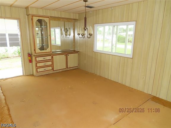 5th image of 288 Cape Sable Dr