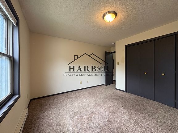 5th image of 2414 30th Ave NW #A