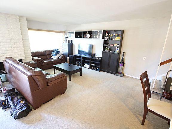 2nd image of 3961 Camino Calma