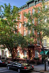 307 East 81st Street in Yorkville