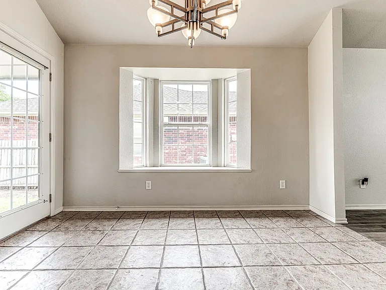 21862 Meadow Mist Ct — Photo 8
