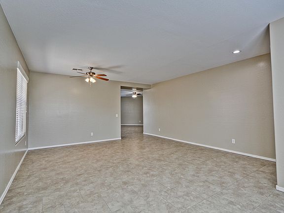 5th image of 17948 N Bell Pointe Blvd