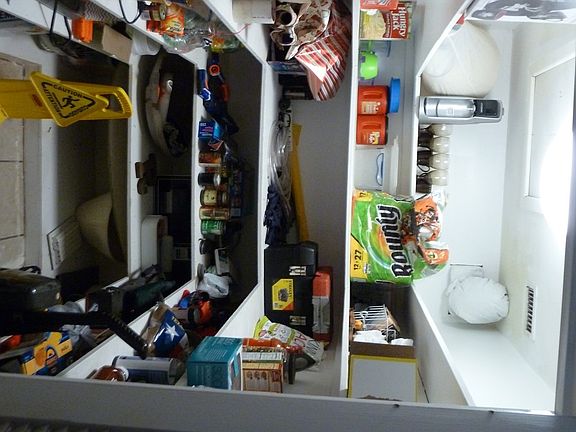 5th image of 1208 W Richard Ave