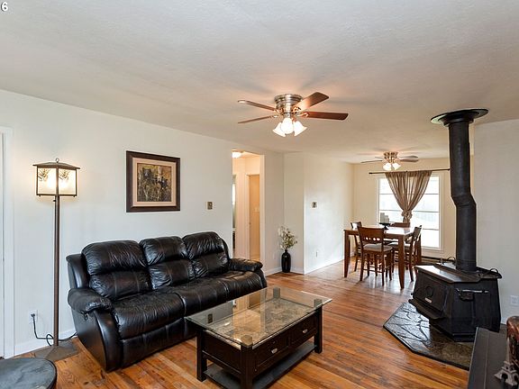 5th image of 6909 NE 27th Ave