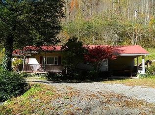 1510 Road Creek Rd, Elkhorn City, KY 41522