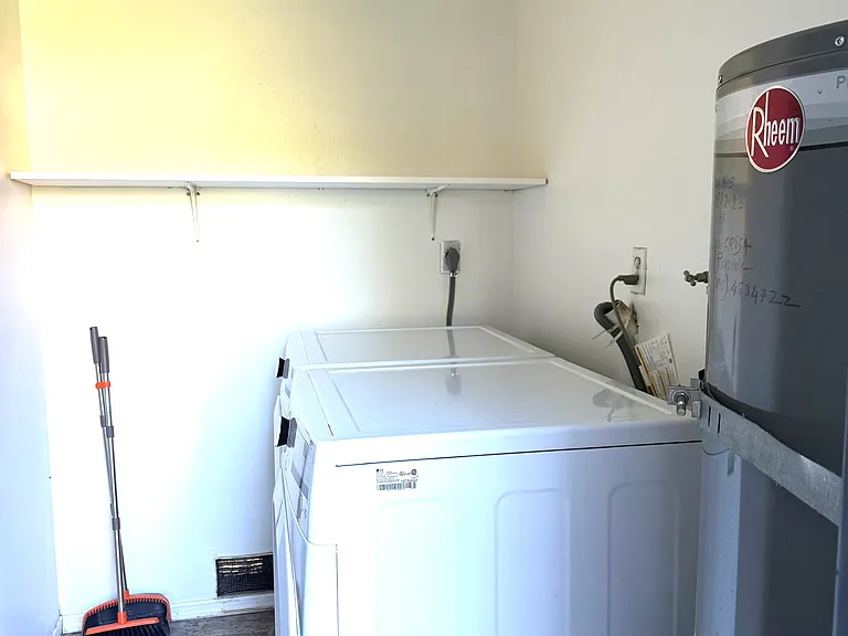3713 Mariana Way #B — Photo 12