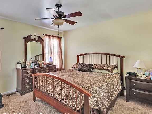 5th image of 504 Bethany Dr