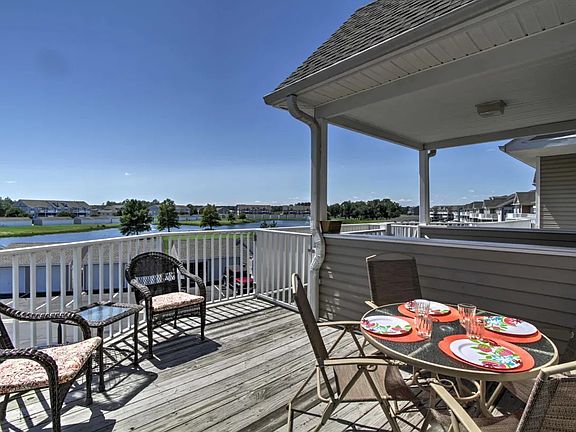 2nd image of 37426 Pettinaro Dr