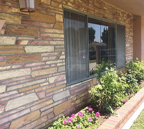 3rd image of 15206 Alburtis Ave