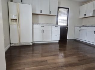 724 E Lawrence St, Mishawaka, IN 46545