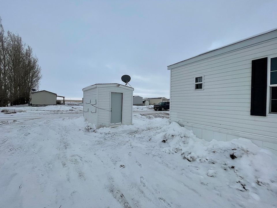 60 2nd St SW 11, South Heart, ND 58655 Zillow