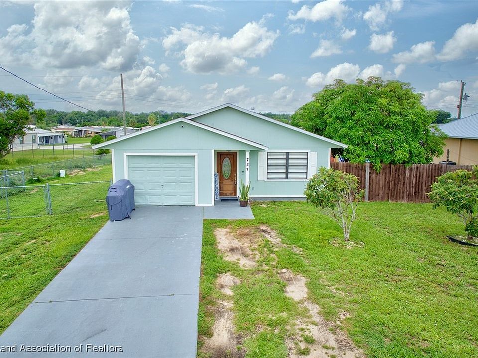 1st image of 727 Denise Ave