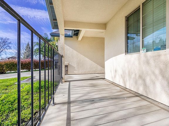 4th image of 9189 E Buena Vista Ave