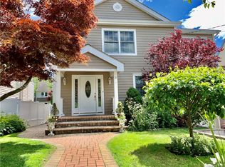 31 Underhill Pl, West Harrison, NY 10604
