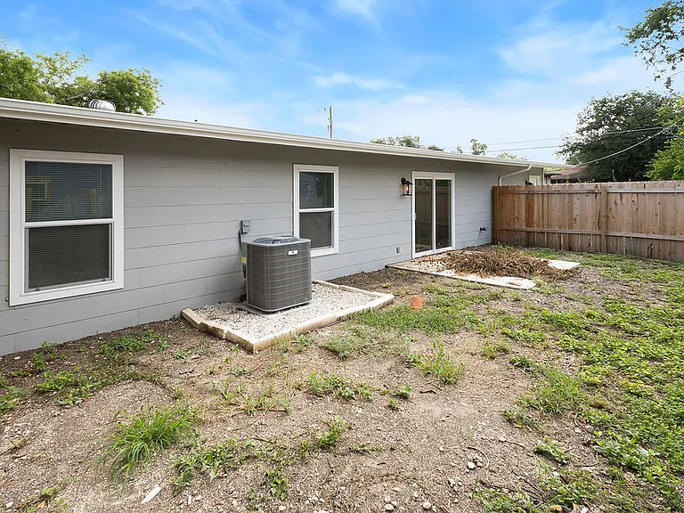 306 Westmoreland Dr — Photo 20