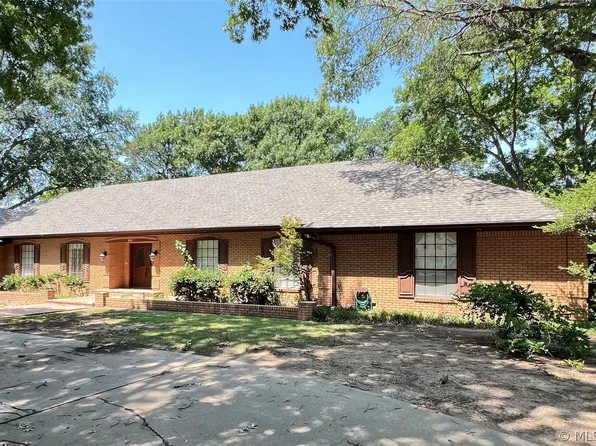535 Sunset Dr SW, Ardmore, OK 73401