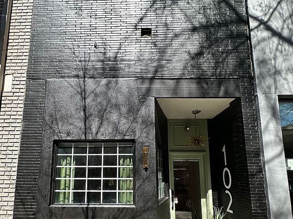 102 W North St