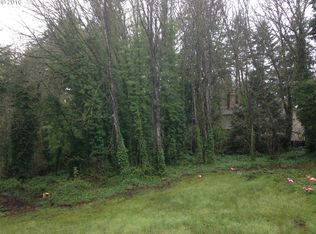 10845 SW Walker Rd, Beaverton, OR 97005