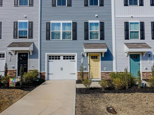 424 Emerald Shire Way, Zebulon, NC 27597