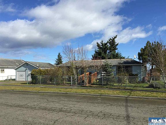 2nd image of 501 W 10th St