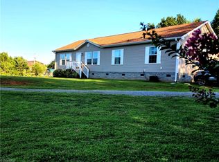 2517 Horseshoe Rd, Westfield, NC 27053