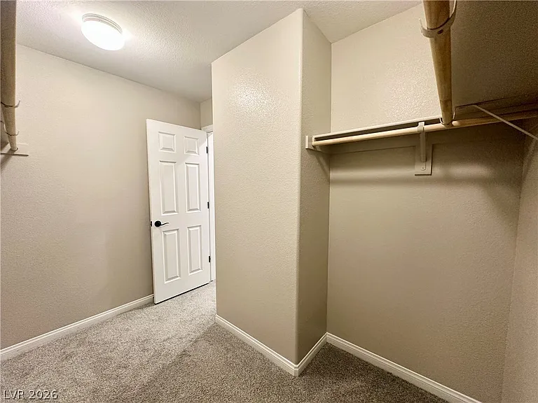 10216 Ullom Dr — Photo 17