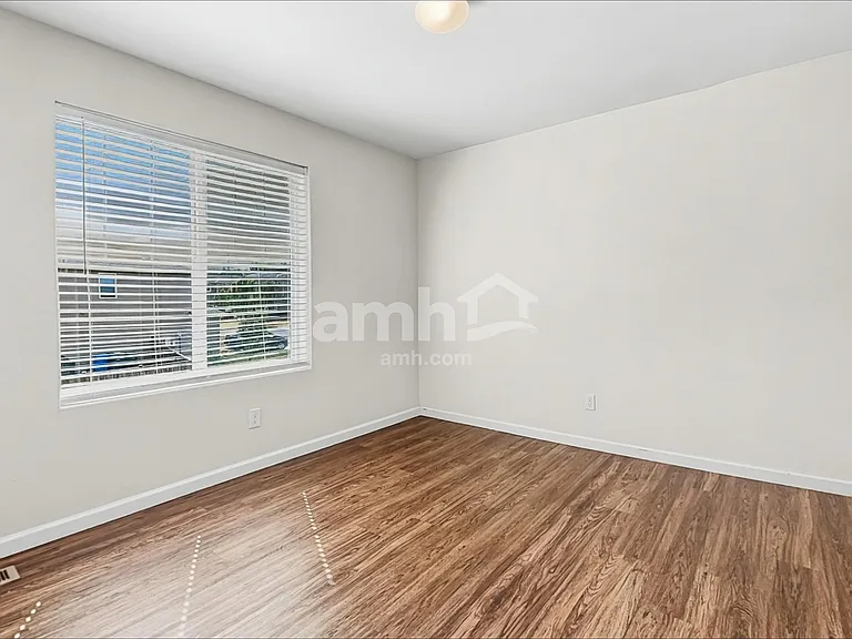 18960 112th Avenue Ct E — Photo 14