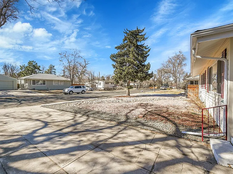 5635 E Nebraska Way — Photo 5