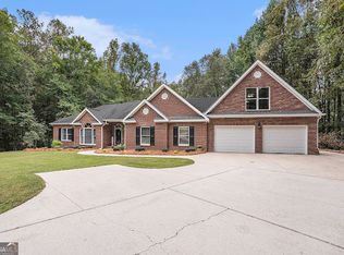 435 Gray Rd, Carrollton, GA 30116
