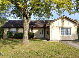 5514 Mills Rd, Indianapolis, IN 46221