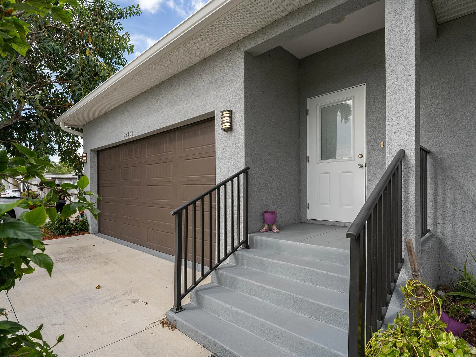 4 bed, 1424 sqft, $2,200 — Photo 4