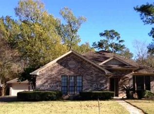 6808 Broadleaf Dr, Beaumont, TX 77708