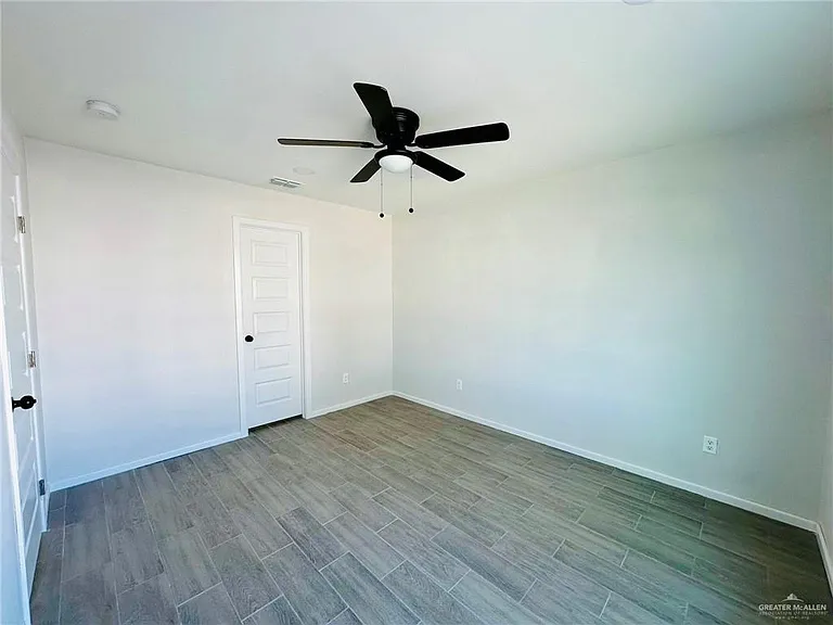 3516 S Dominique Dr #2 UPSTAIRS — Photo 14